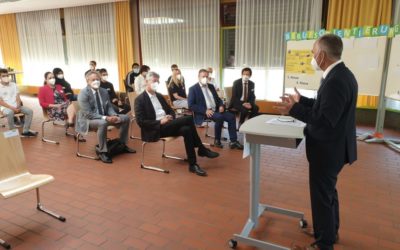Kultusminister Piazolo besucht unsere Mittelschule